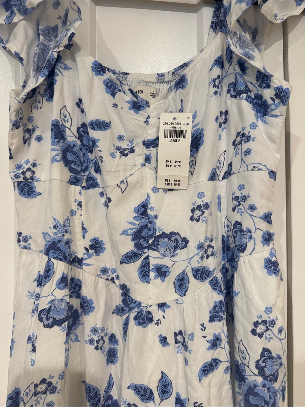 Hollister White Maxi Dress with Blue Floral Print - Picture 4 of 7